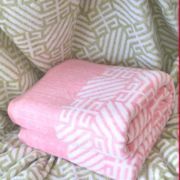 Bamboo blanket with Jacquard effect
